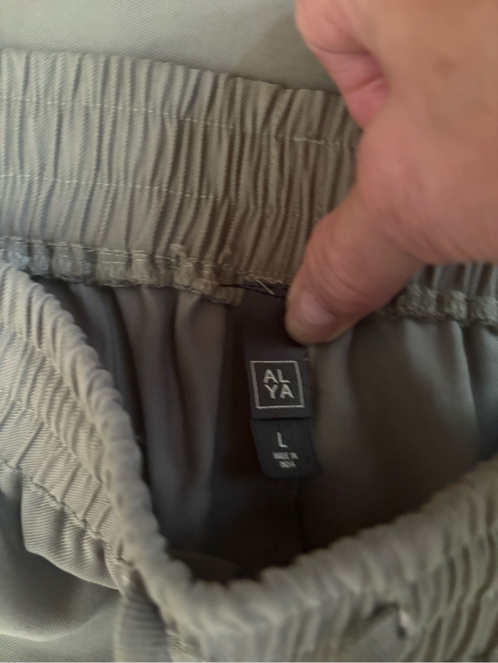 Alya Relaxed Elastic Waist Pants in Gray